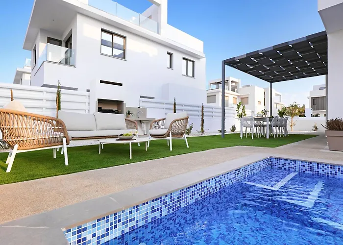 Esmeralda - Luxury In Pernera Prázdninový dům *