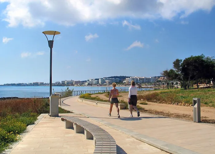 Esmeralda - Luxury In Pernera * Paralimni