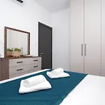 Esmeralda - Luxury In Pernera Feriehus *