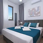 Esmeralda - Luxury In Pernera